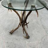 Vintage pedestal table from the 50s in vintage horns