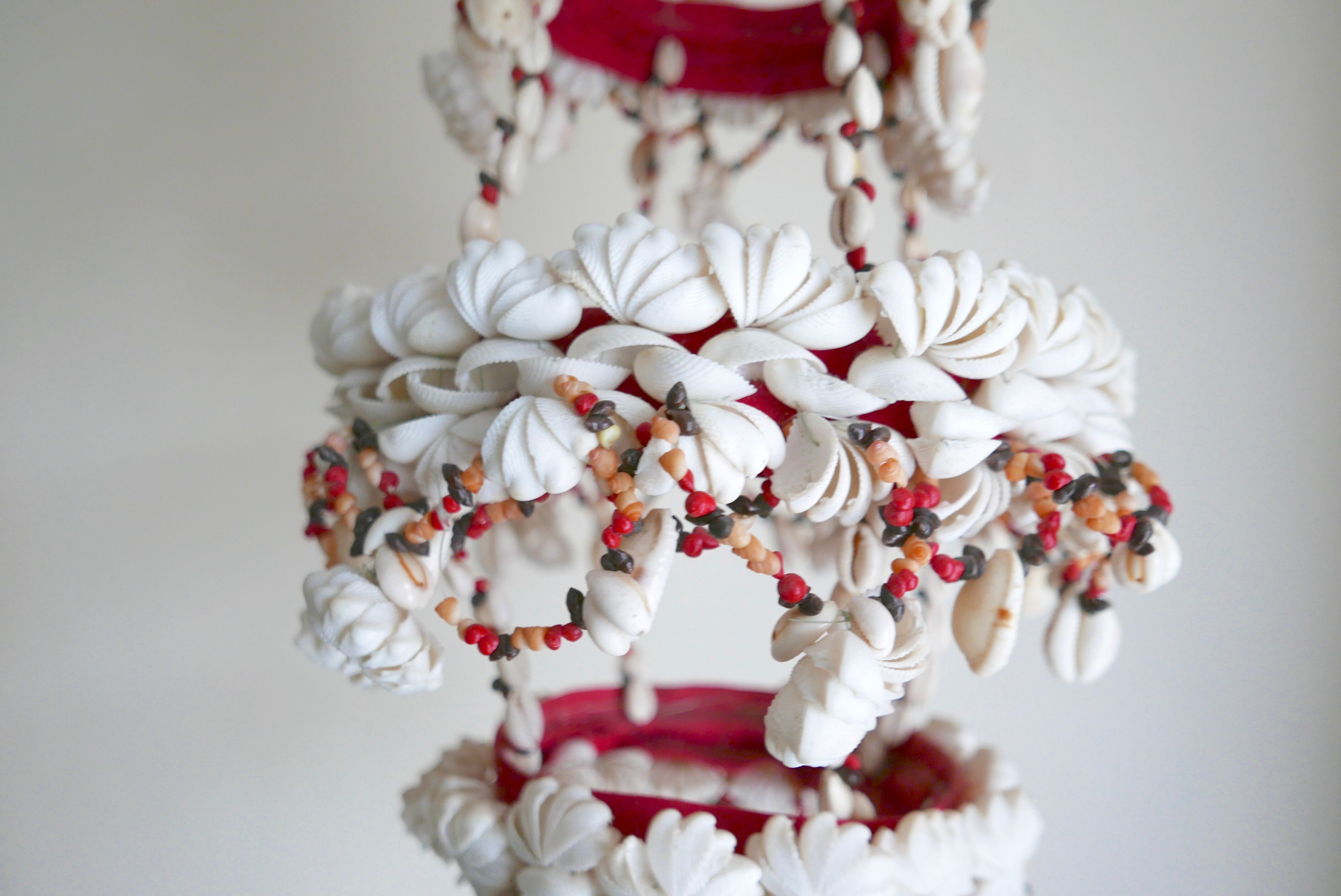 Suspension in seashells, 60s