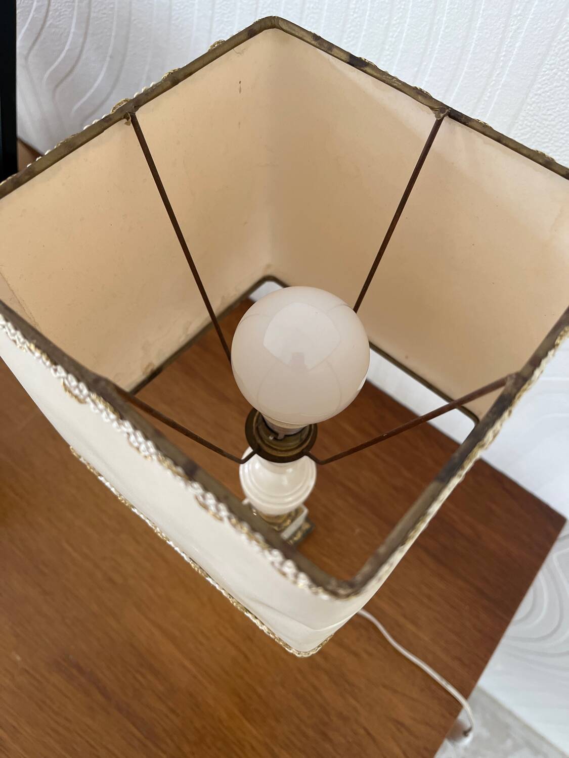 Vintage bedside lamp with marble base and gold metal