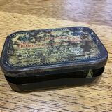 Boîte ancienne médicaments