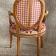 Fauteuil cabriolet de style Louis XVI