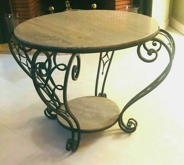 Table basse Art Déco en fer forgé a plateau de marbre XX siècle