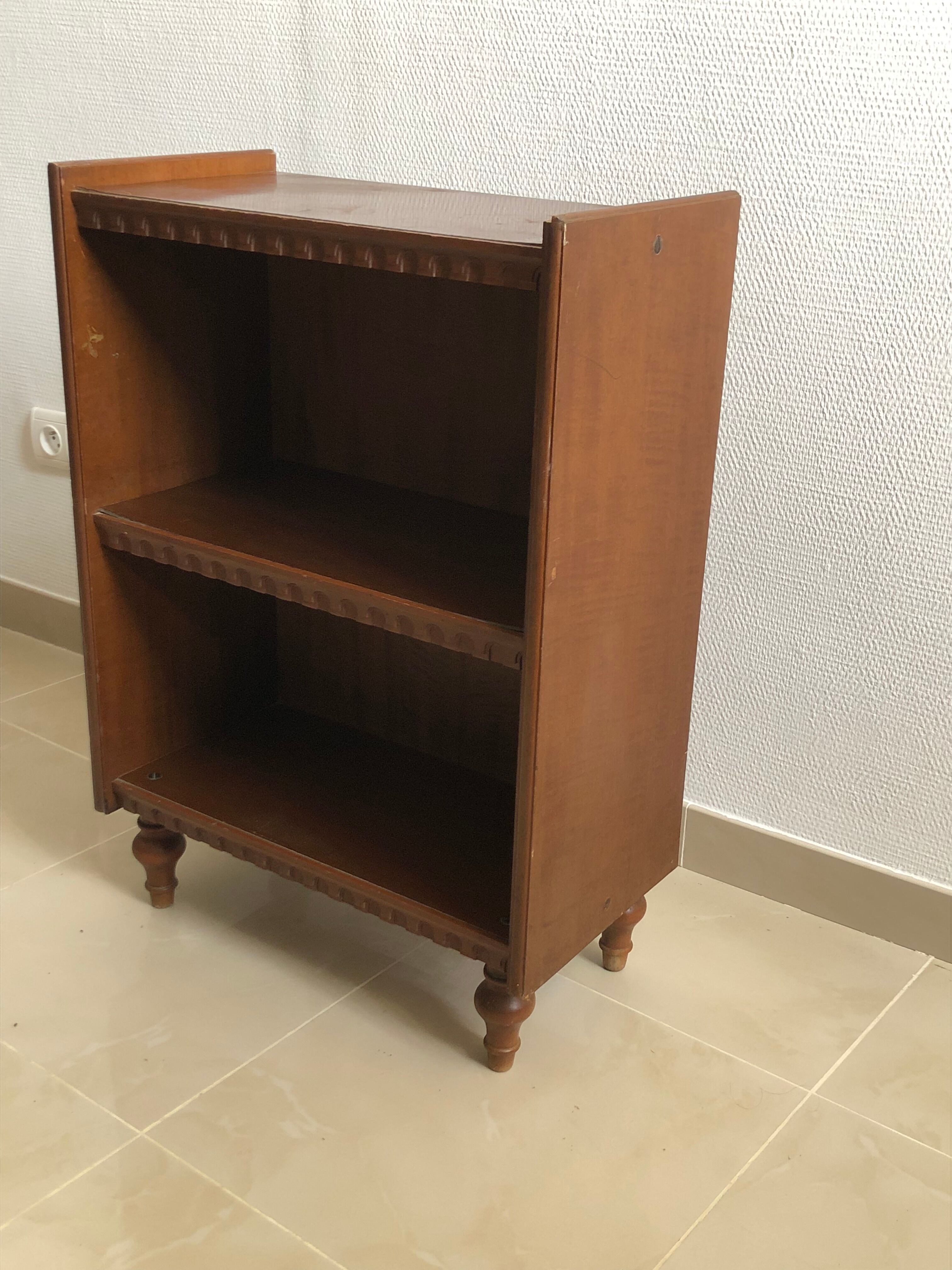Bookcase in vintage wood
