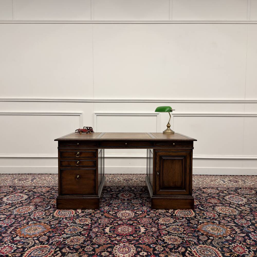 RAC Classic English Chesterfield Desk Brown Leather