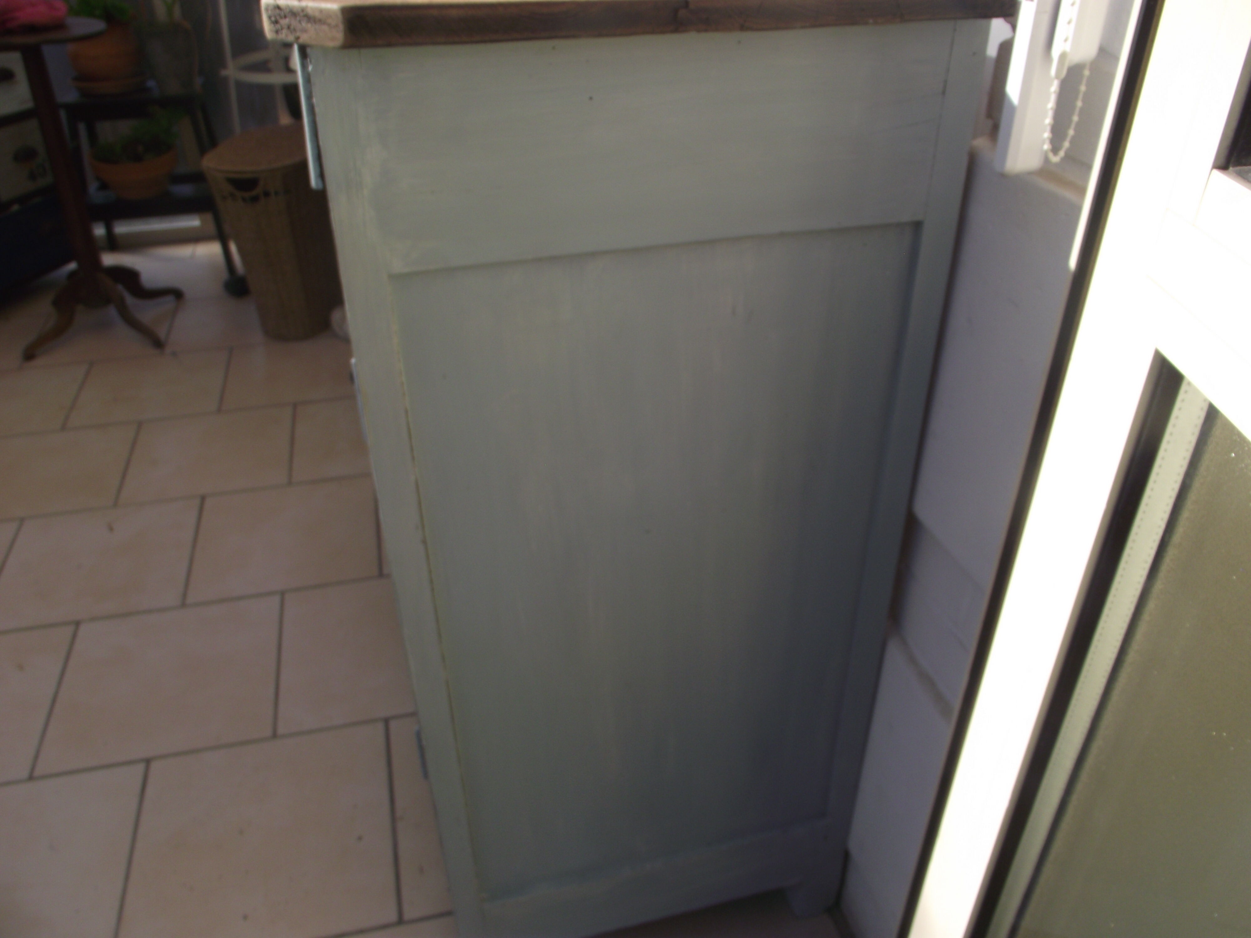 Parisian sideboard in painted fir