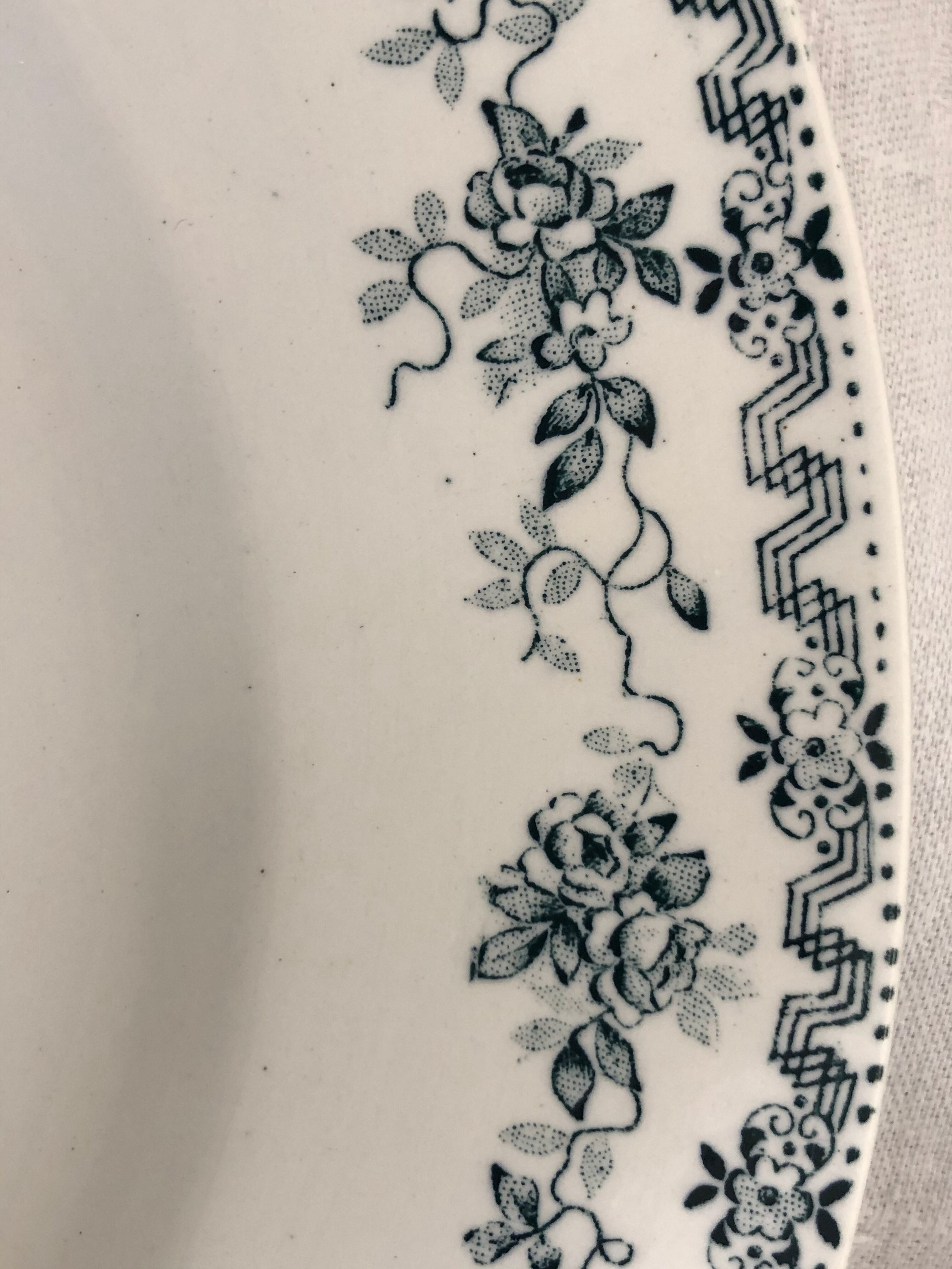 6 flat plates - Saint Amand - Argenton model