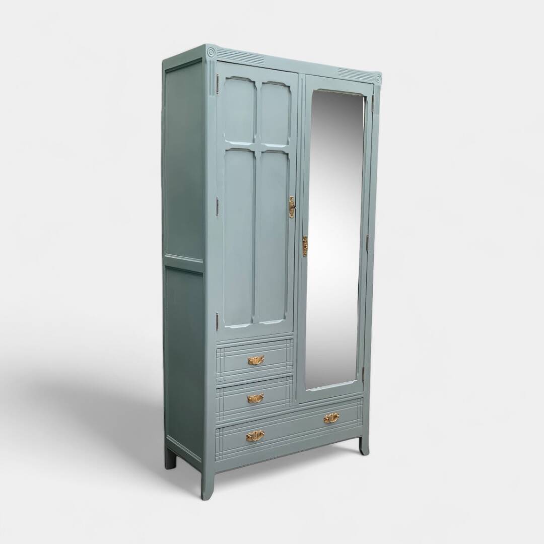 Parisian art deco hotel wardrobe 1930