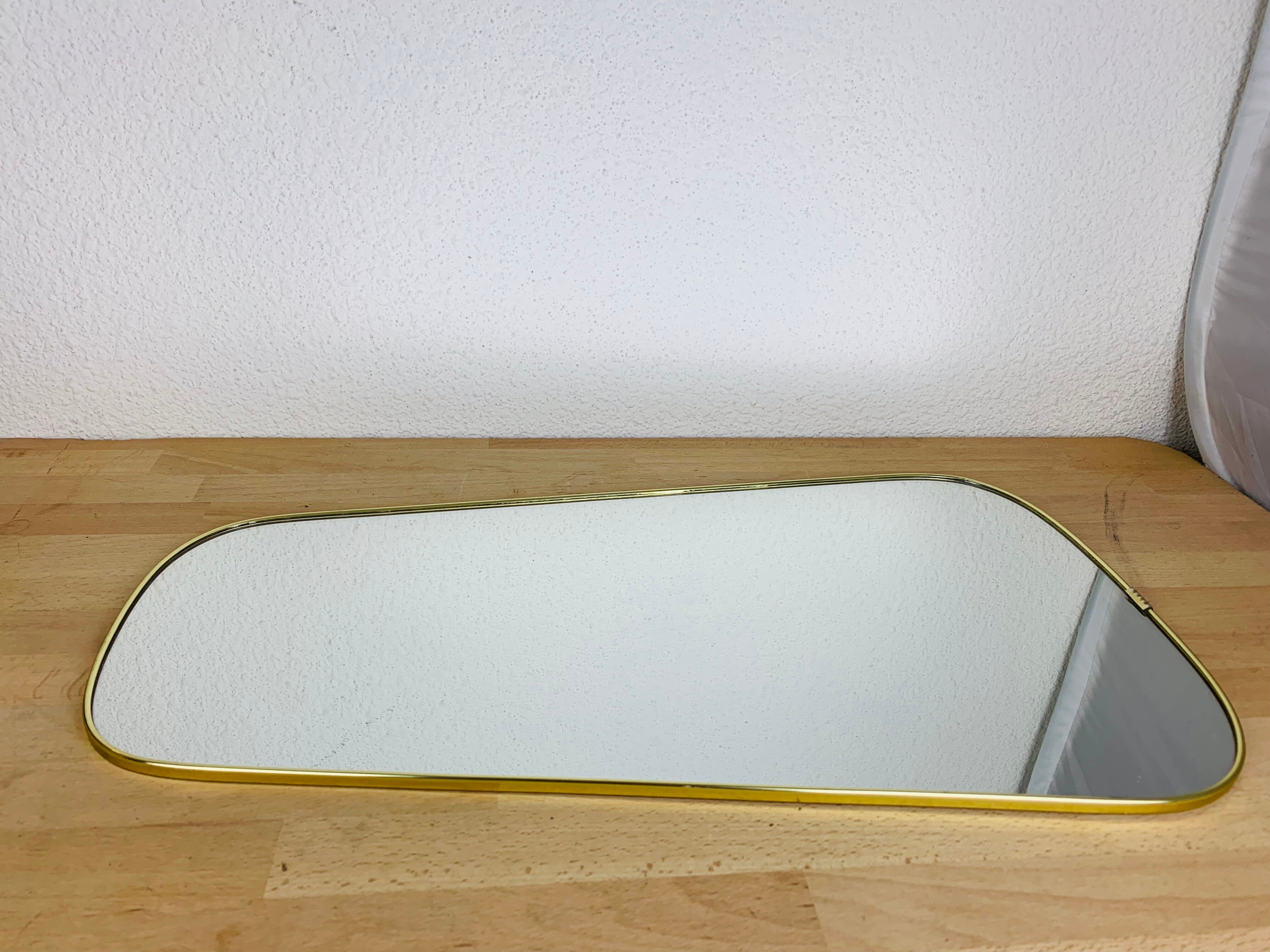 Mirror mirror 50s gold strapping