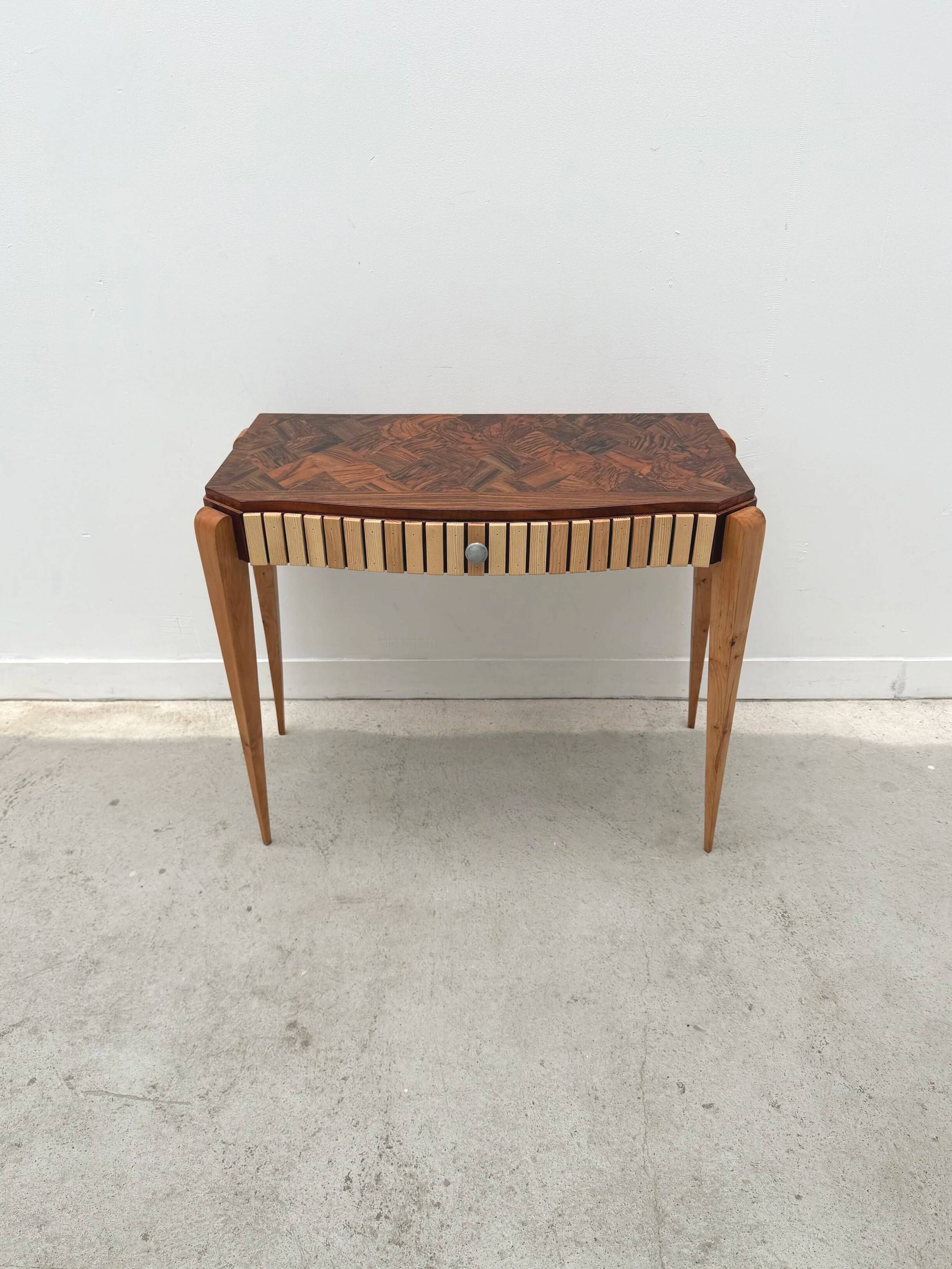 Console art déco en différentes essences de bois, France 1940