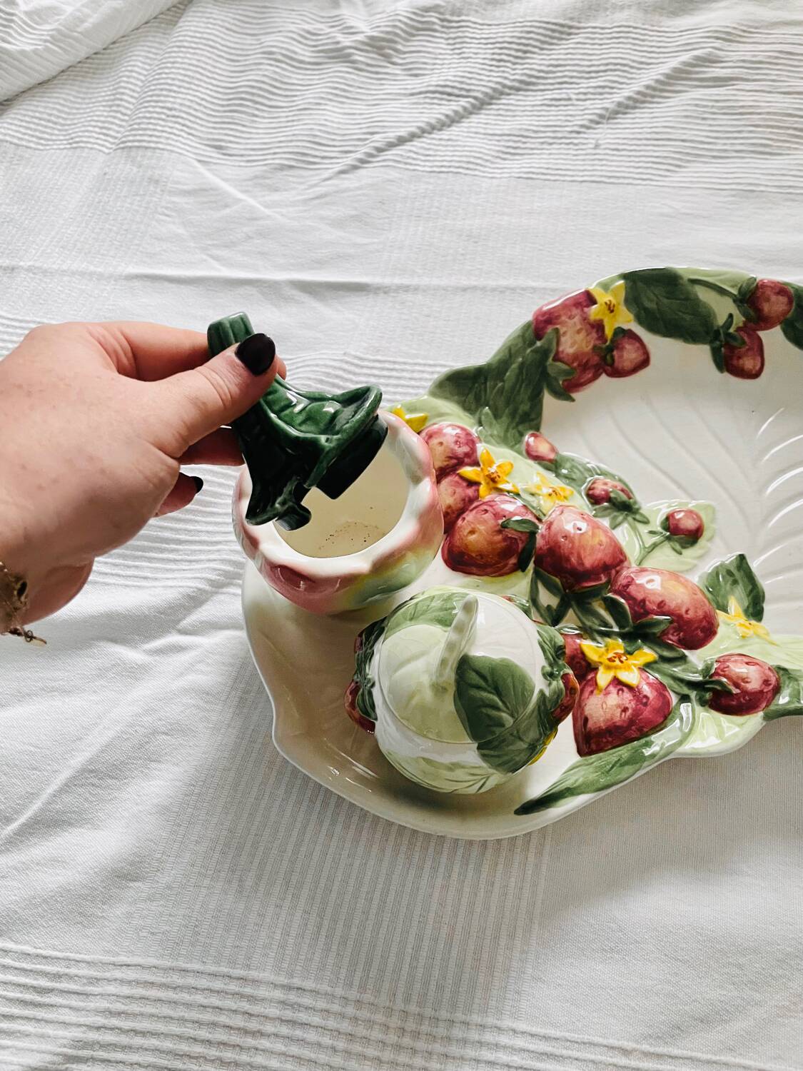 Strawberry pepper salt set