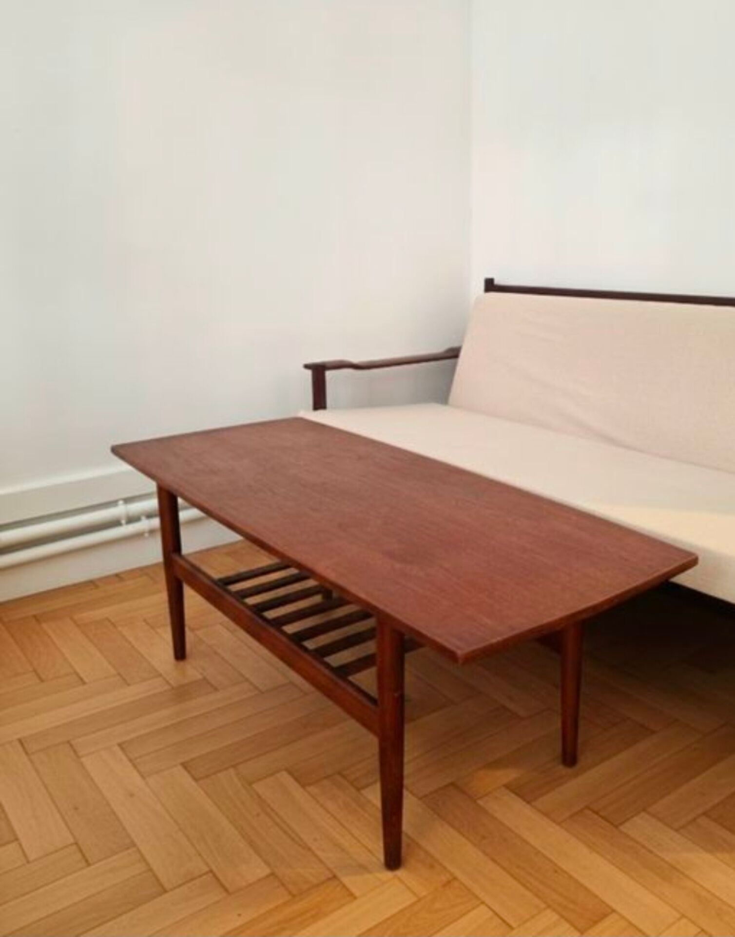 Groningen model coffee table in teak – Samcom, 1960s – Stamped