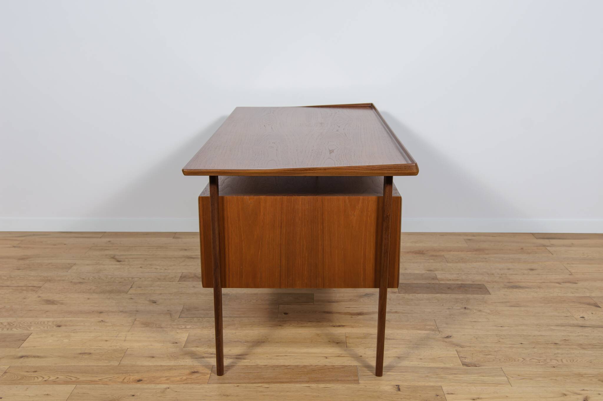 Mid-Century Freestanding Teak Desk by Peter Løvig Nielsen, 1960s