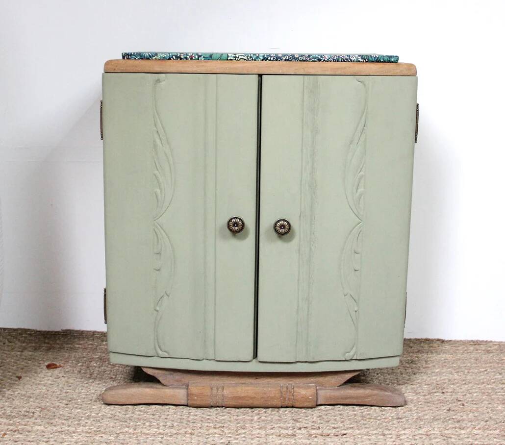 Table de chevet art deco
