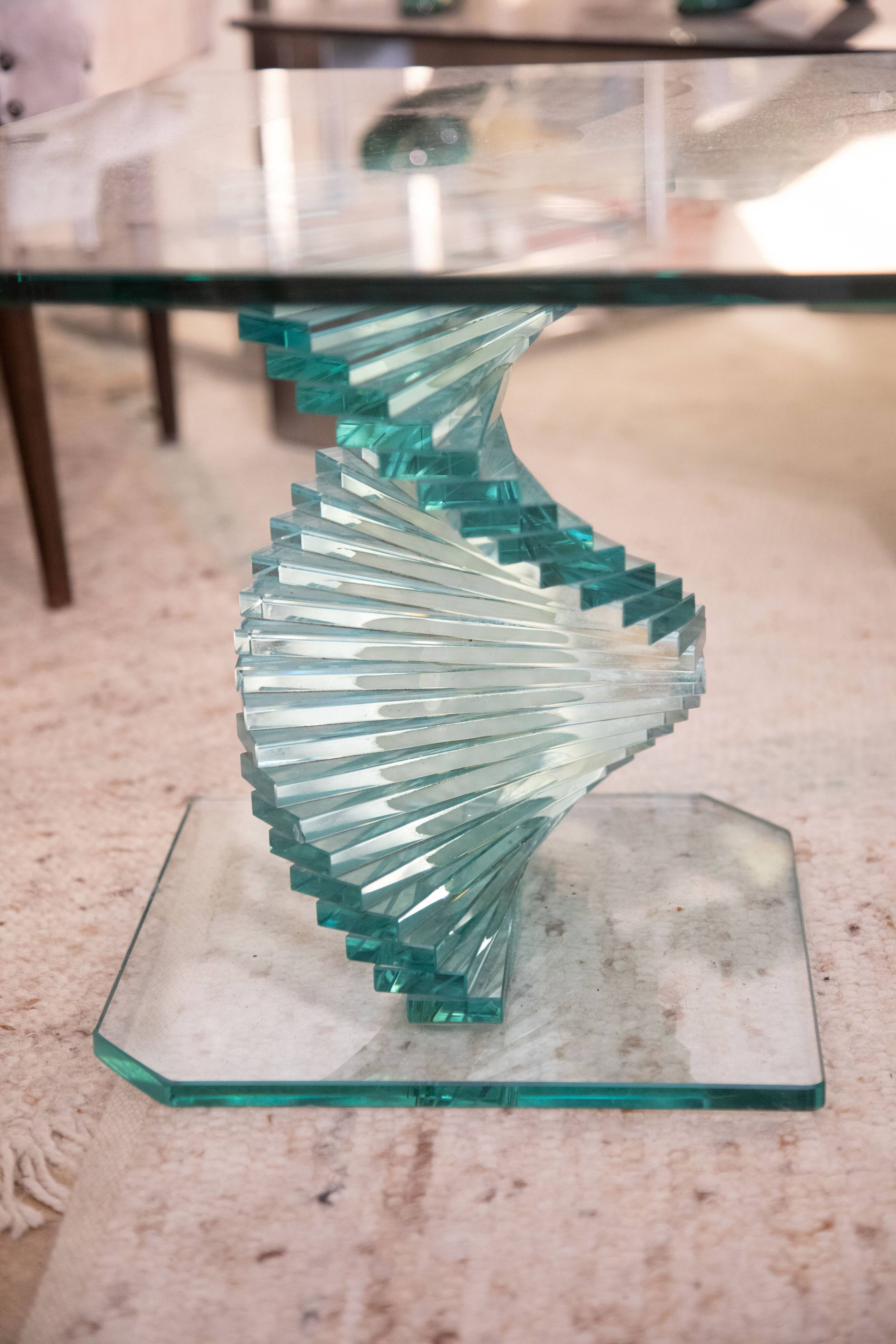 Twisted glass coffee table Italy 70