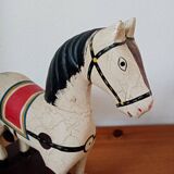 Cheval en bois jouet ancien