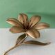 Cendrier vintage en laiton en forme de fleur