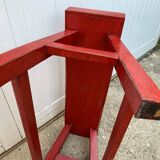 Red end of bed bench in solid wood with cracked effect Chinese style 1950