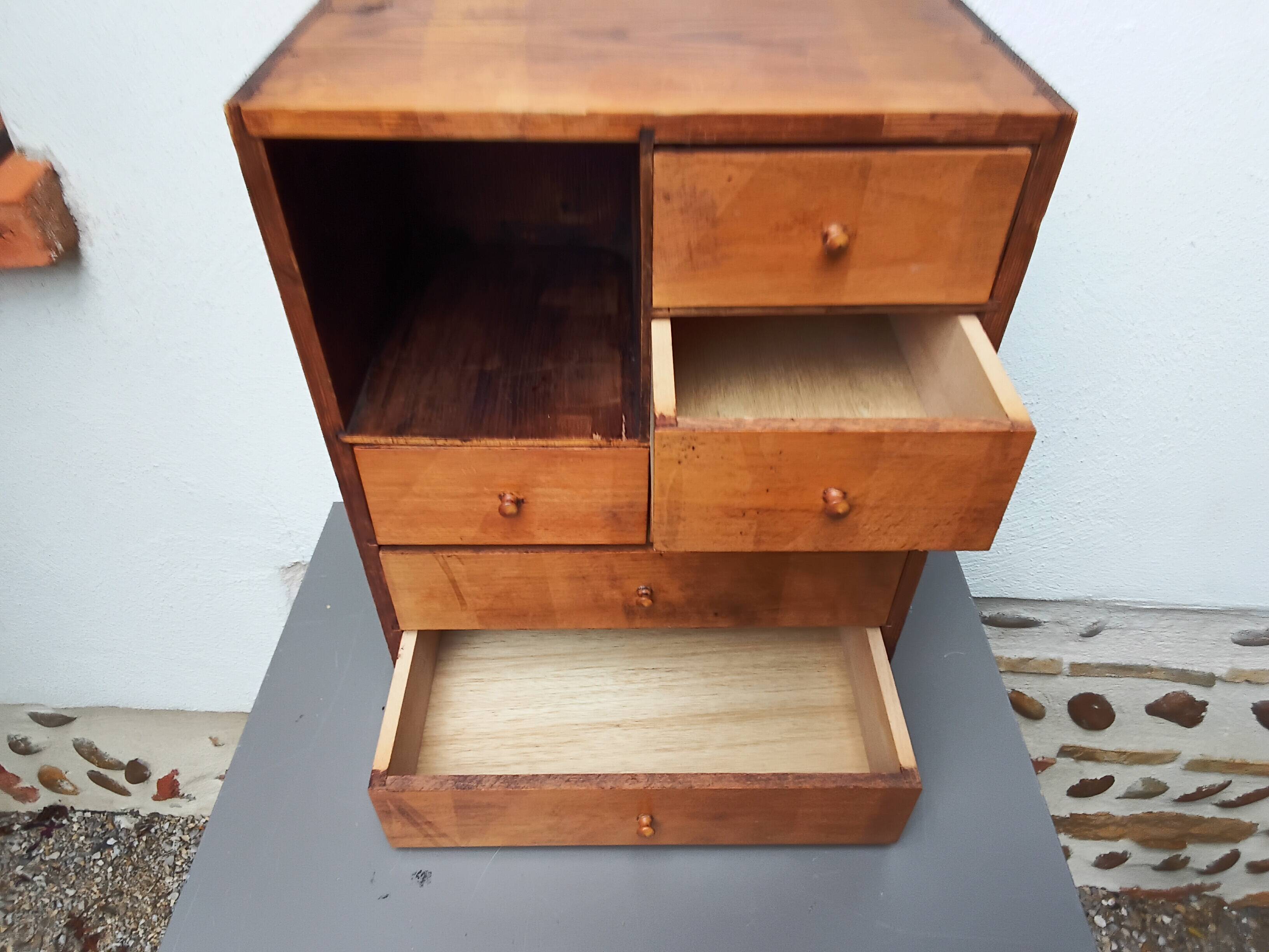 Craft cabinet with drawers