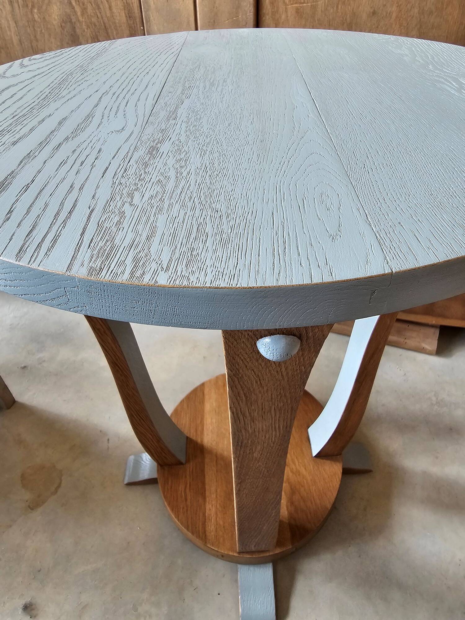 Art Deco pedestal table