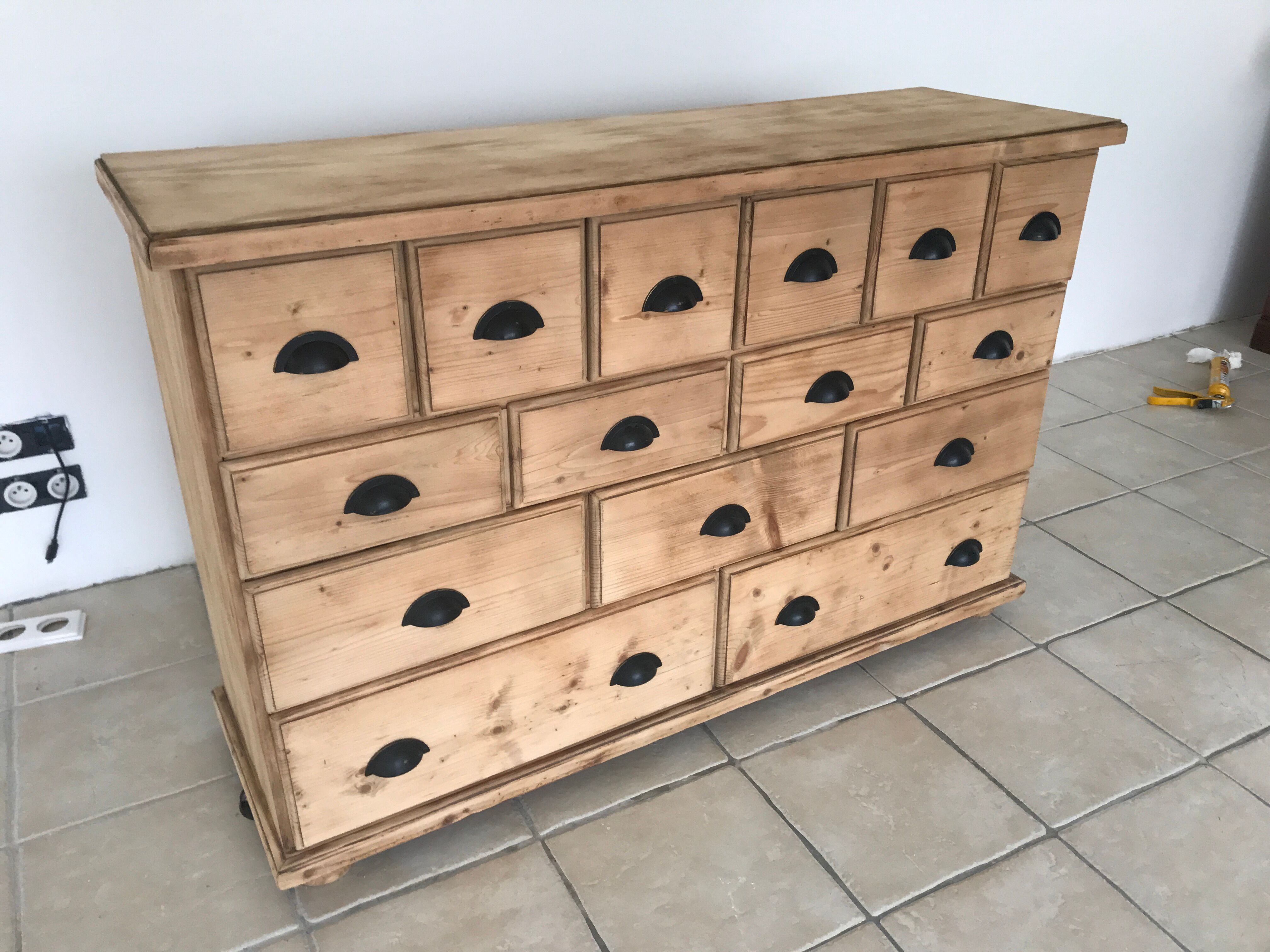 Trades cabinet 18 drawers