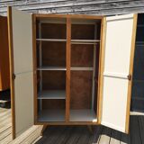 Vintage wardrobe feet compass