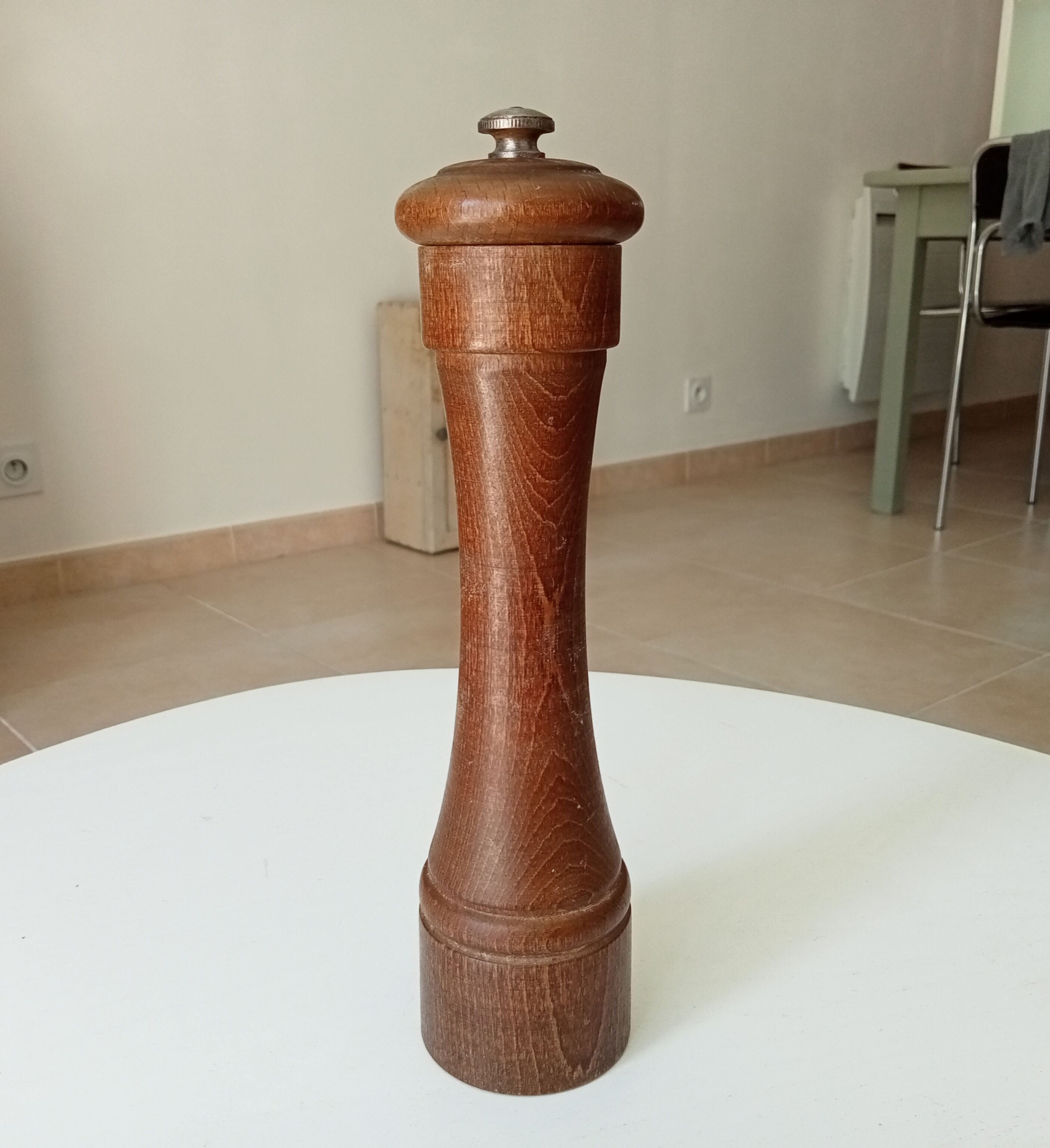 Pepper tree former brothers Peugeot Lion