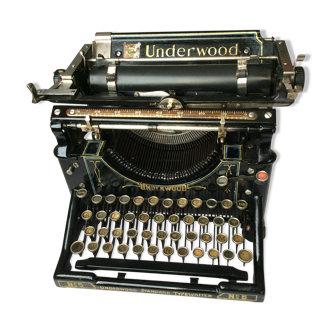 Old Underwood typewriter