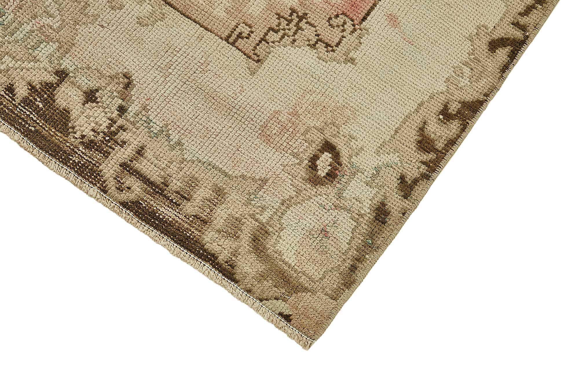 Turkish Vintage Anatolian Rug 106 cm x 212 cm
