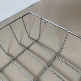 Wire banner