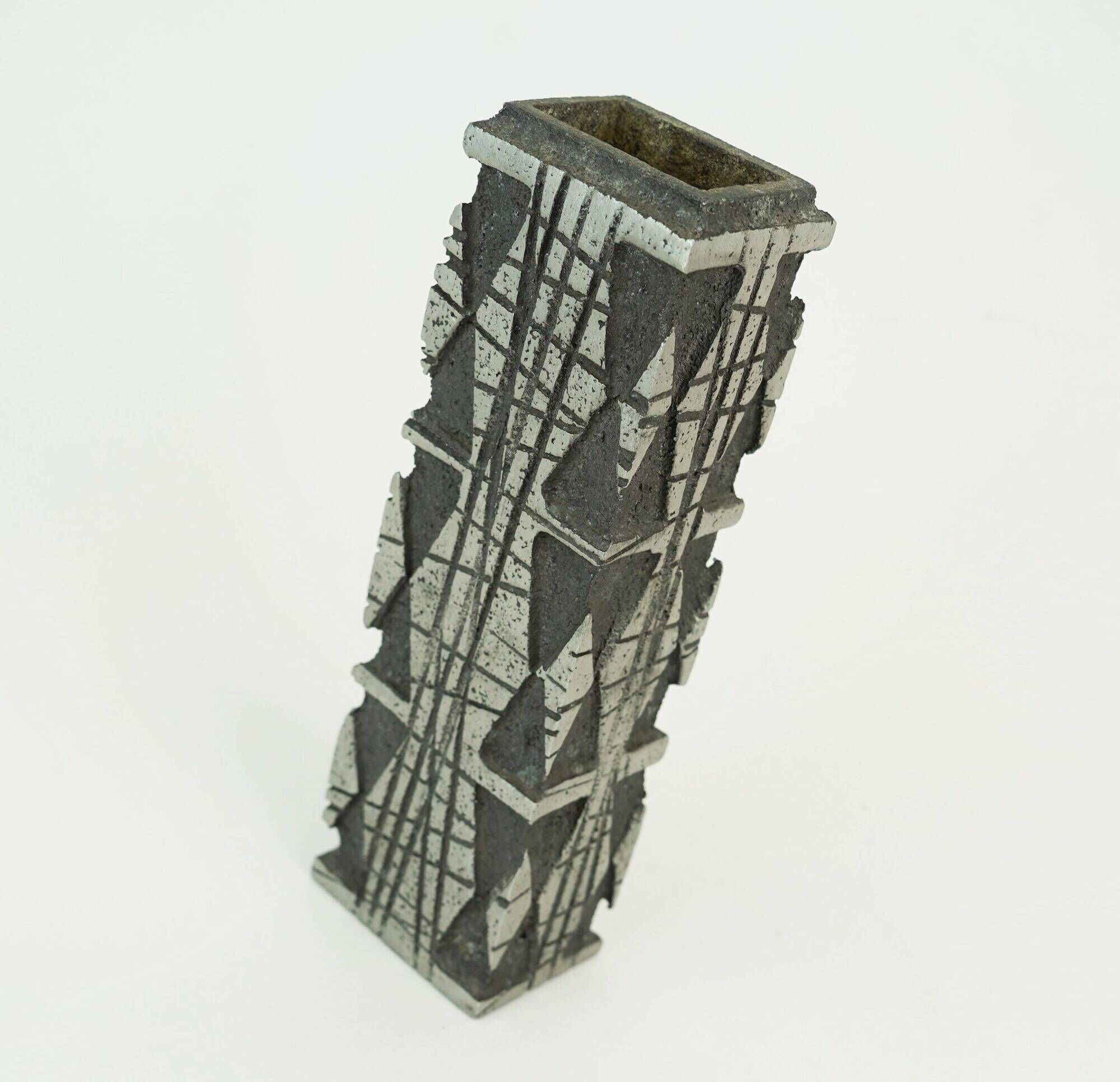 rare brutalist mid century VASE made of cast aluminum casper studioguss 70s