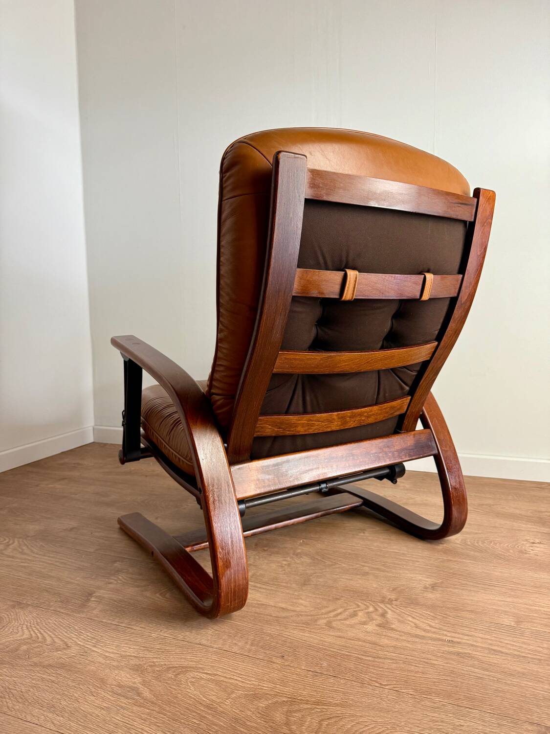 Arnt Lande "Panter" armchair