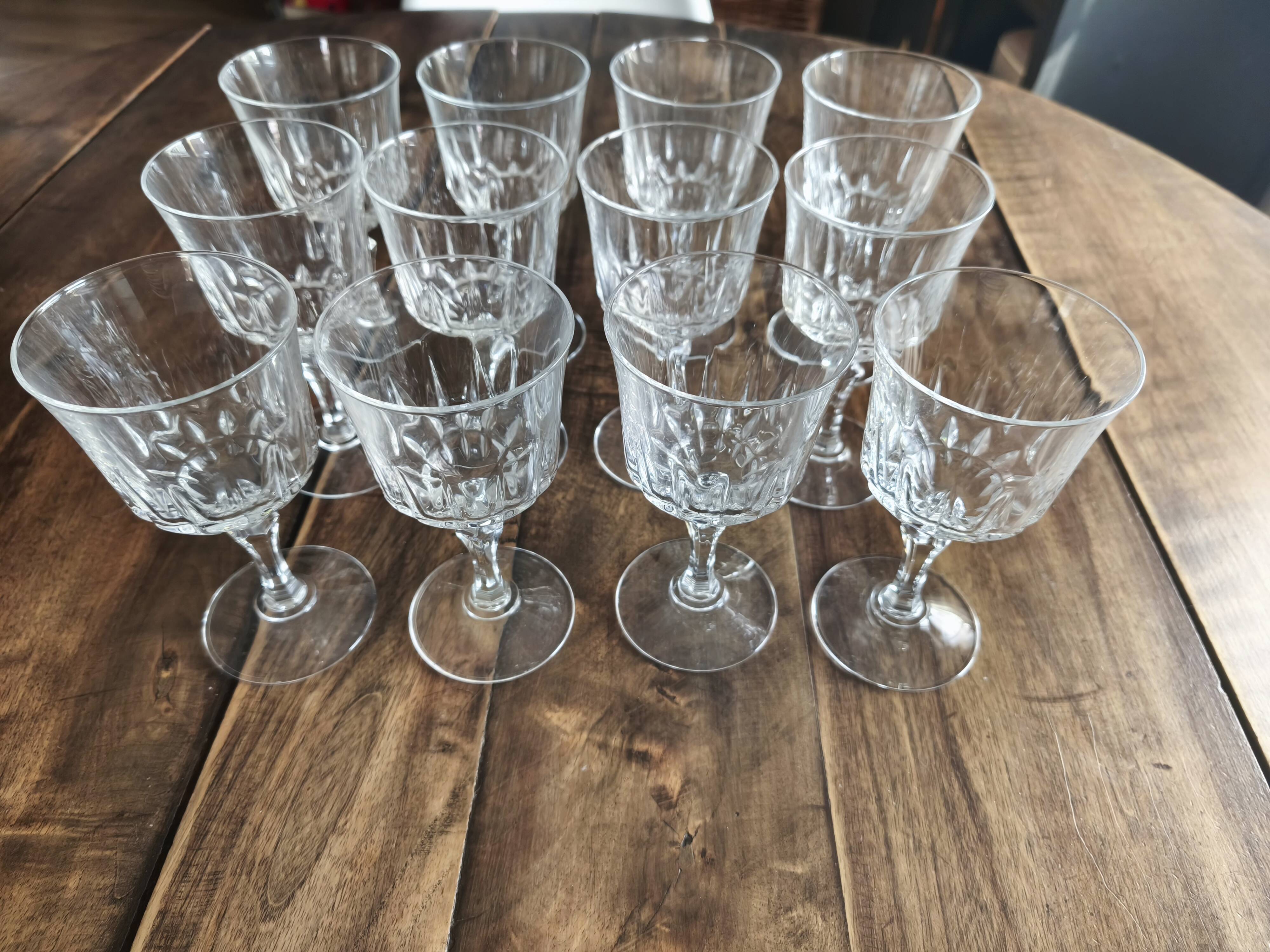 Set of 12 molded glass white wine glasses