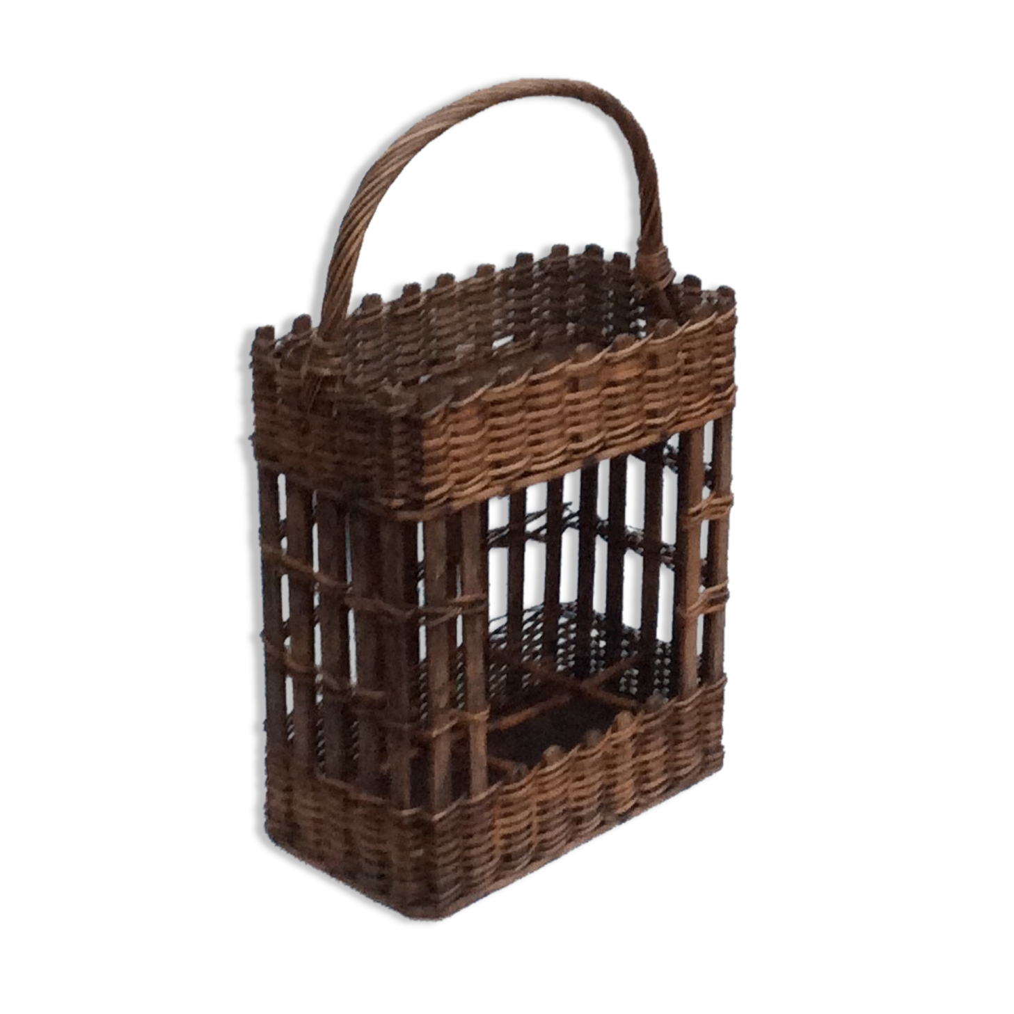 Portable wicker bar