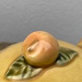 Teapot in vintage beige fruit slip