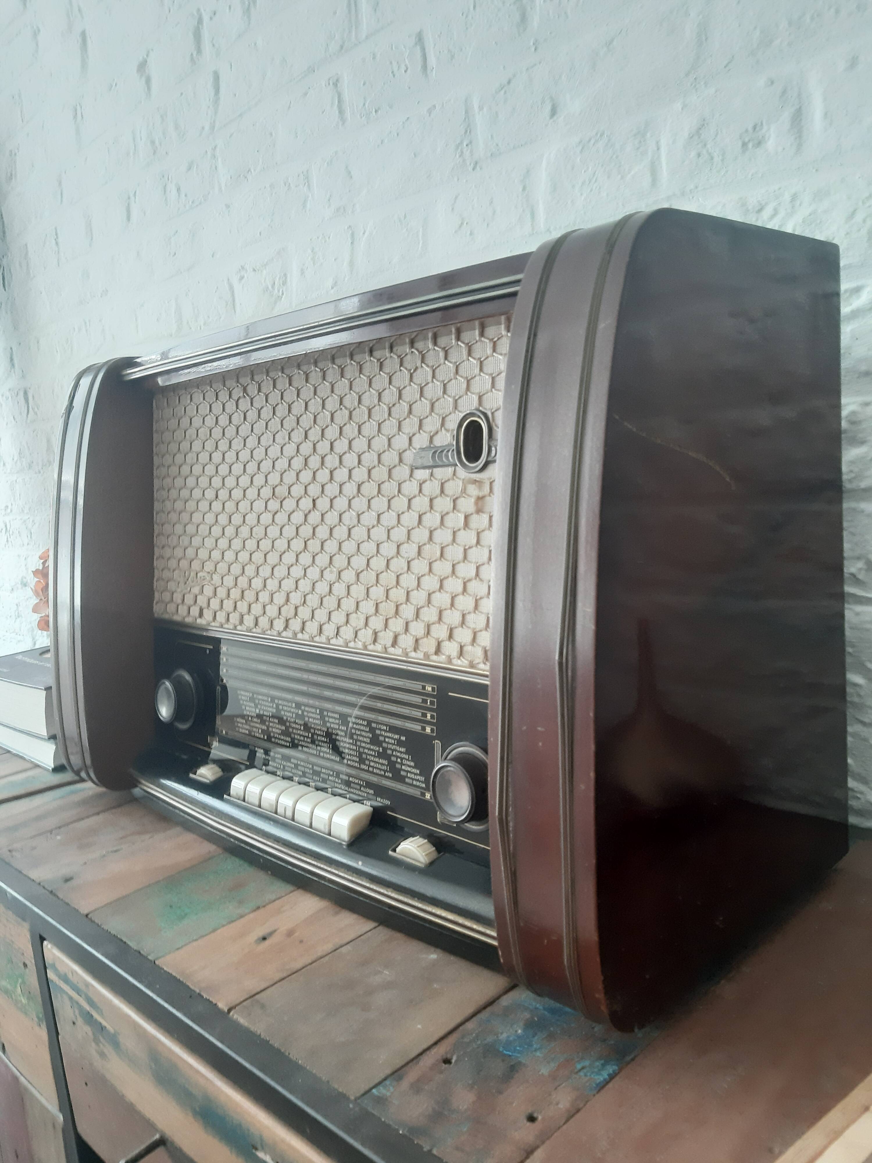 Radio vintage années 50