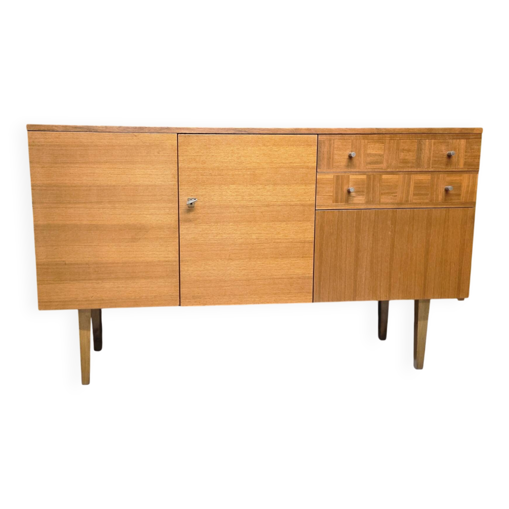 Vintage enfilade in teak veneer from the 60s/70s.
