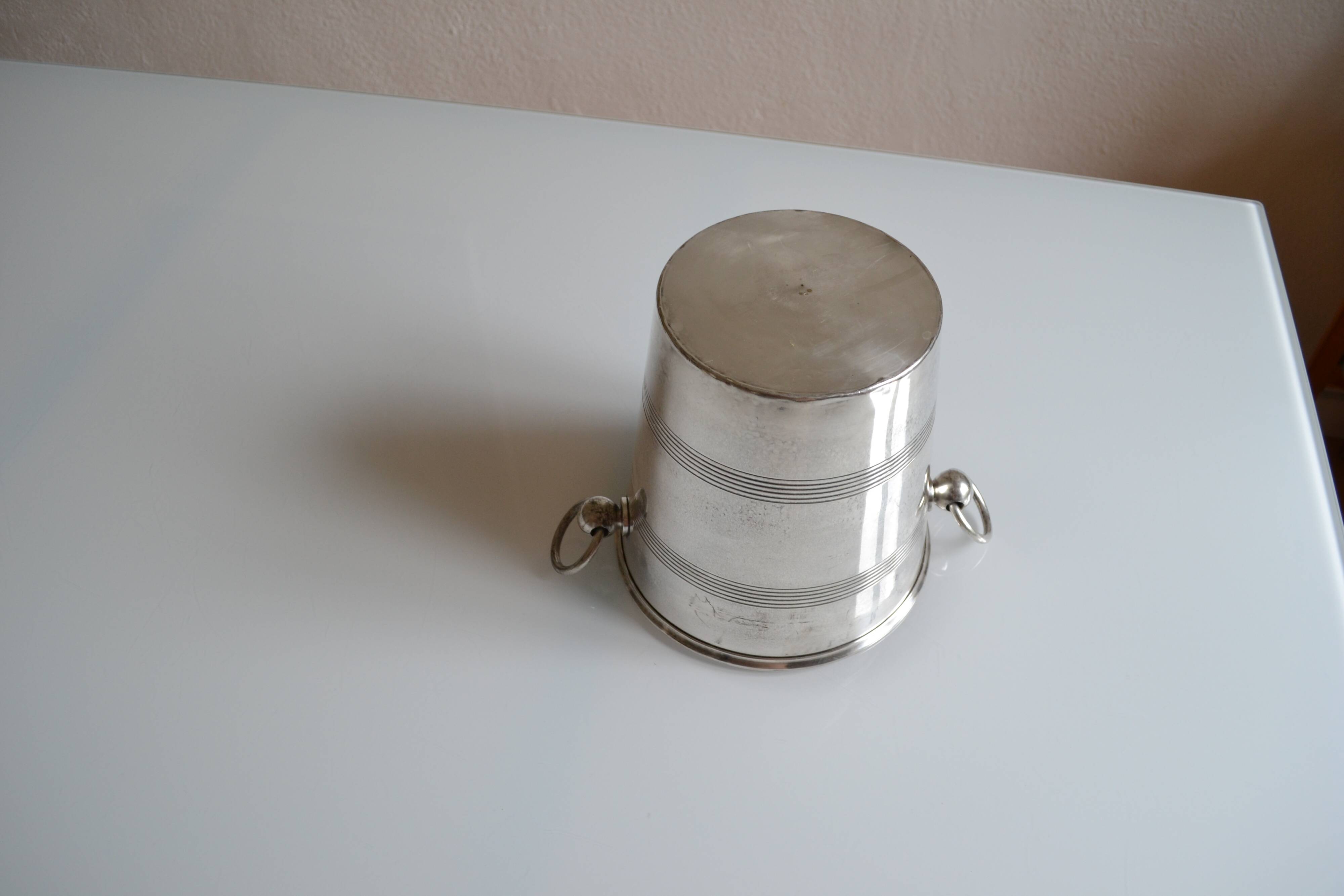 Vintage ice or champagne bucket in silver metal
