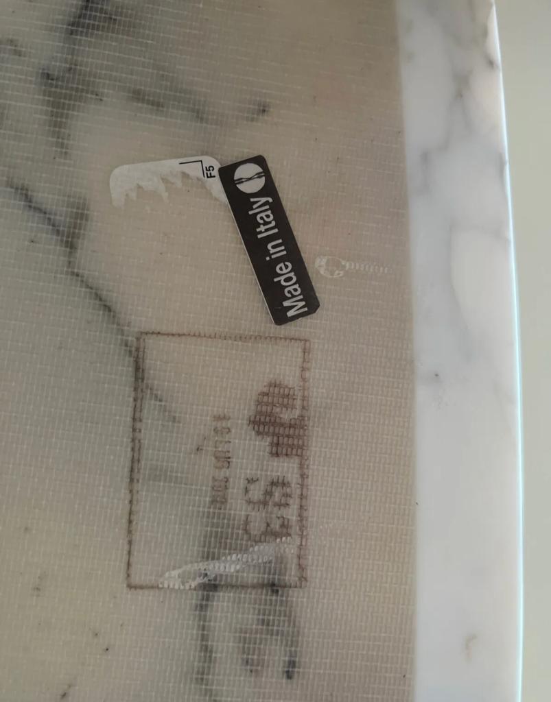 Oval dining table by Eero Saarinen for Knoll studio