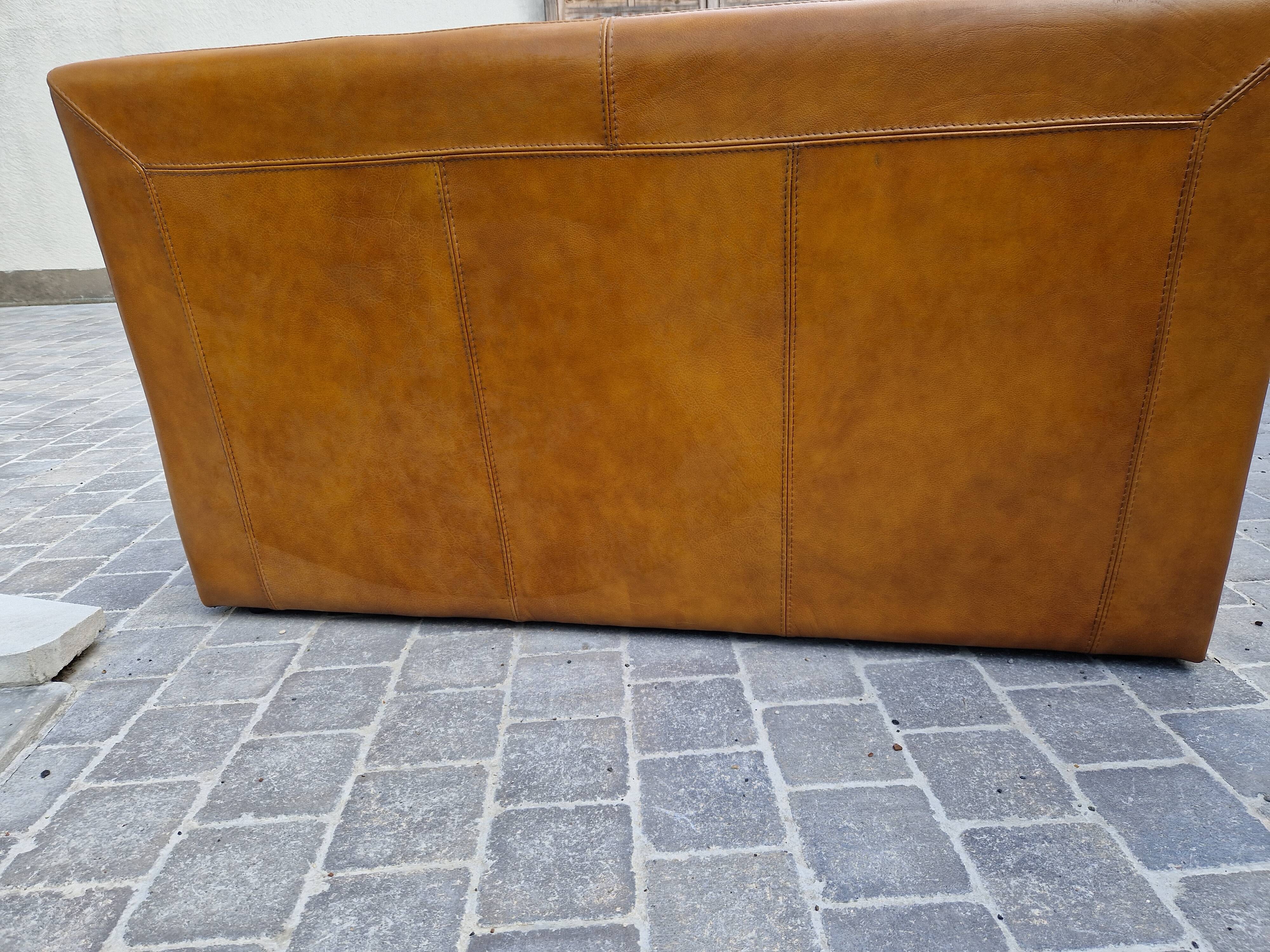 Canape 2 seater full grain leather