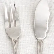 Boulenger Godrons 10 fish cutlery sets, 20 pieces silver-plated metal in excellent condition.