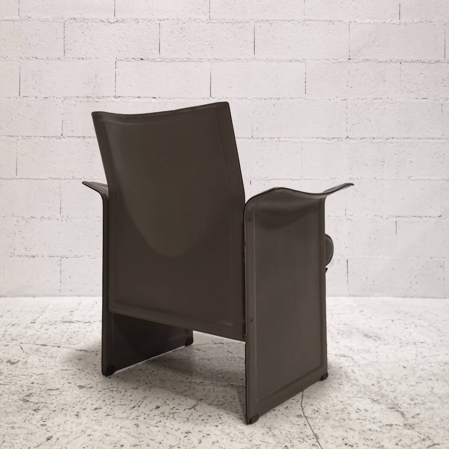 Large Korium armchair(s), design by Tito Agnoli, Matteo Grassi, 1980