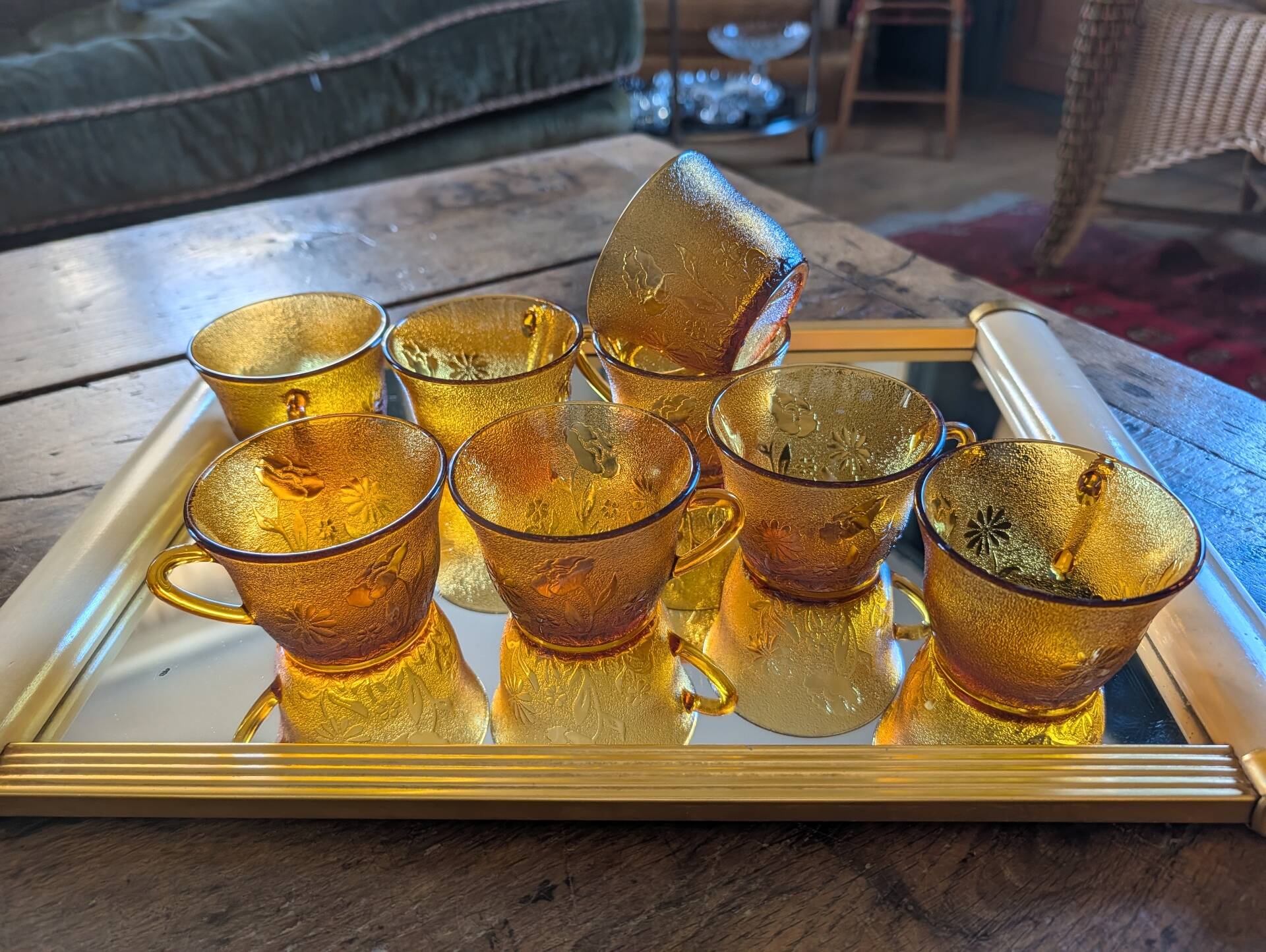 8 Vereco Daisy cups – amber glass – 1970s