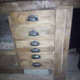 Workbench with drawers
