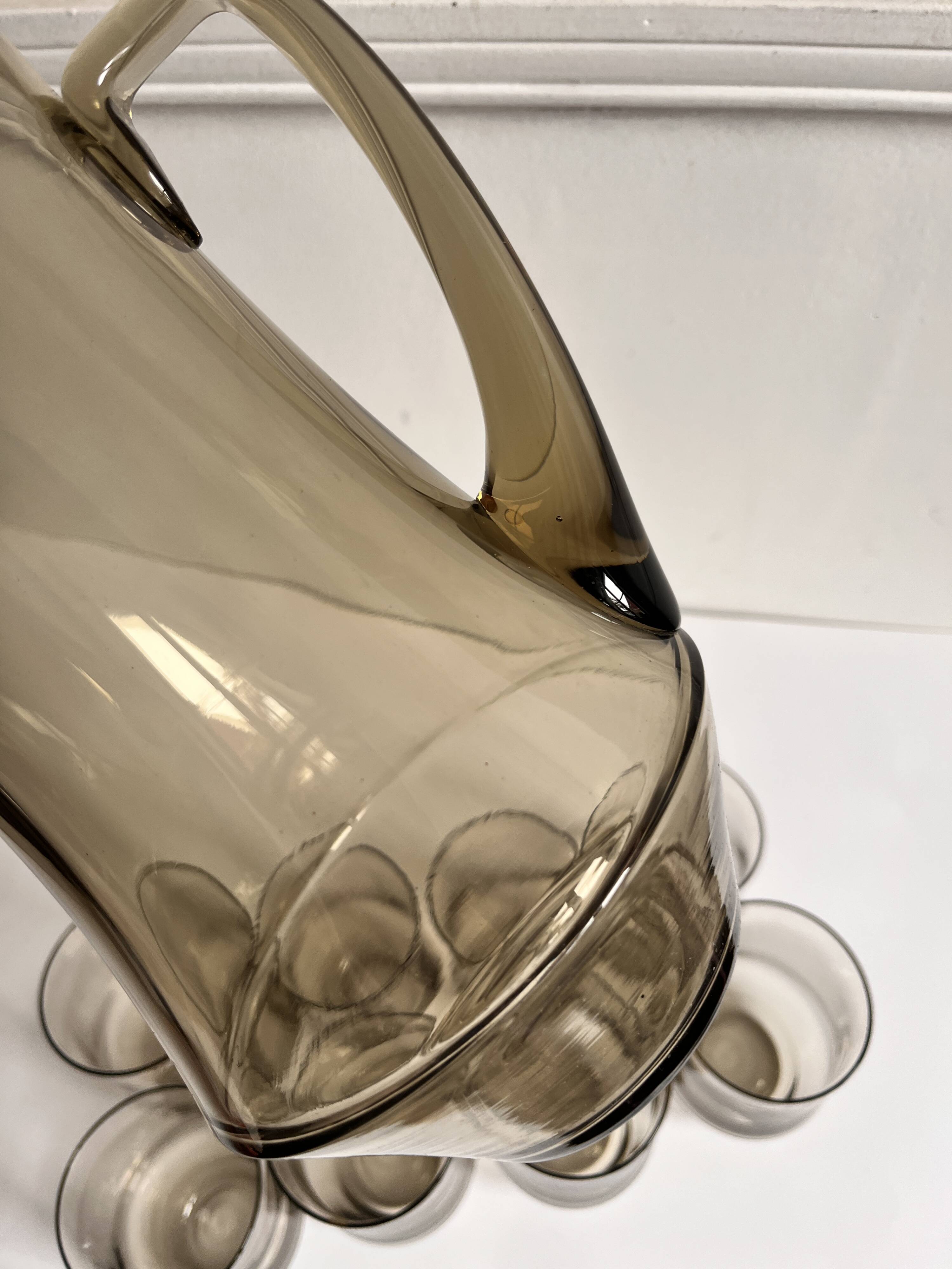 Carafe et verres fumé vintage 1970