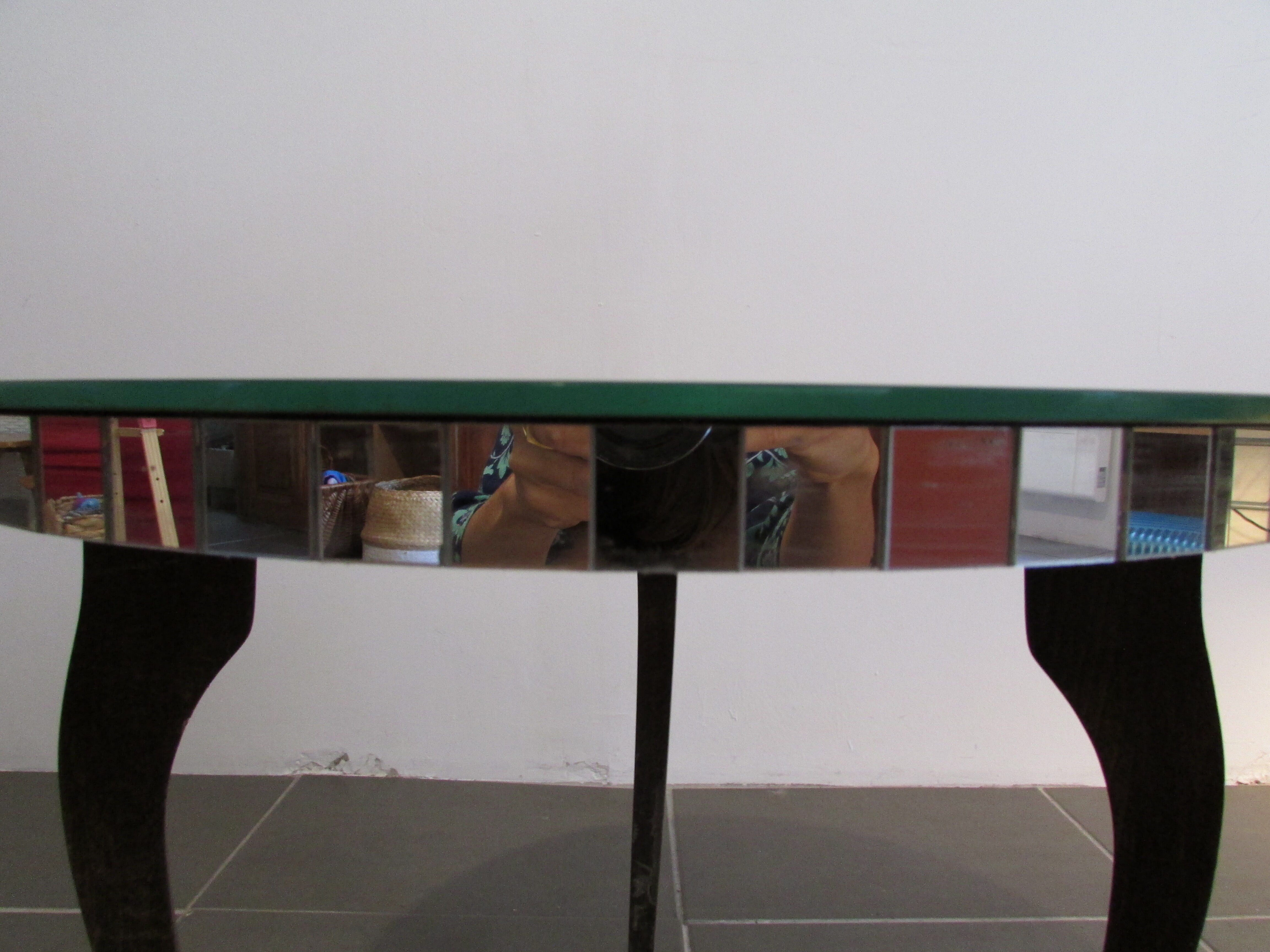 Vintage round coffee table '50, mirror top