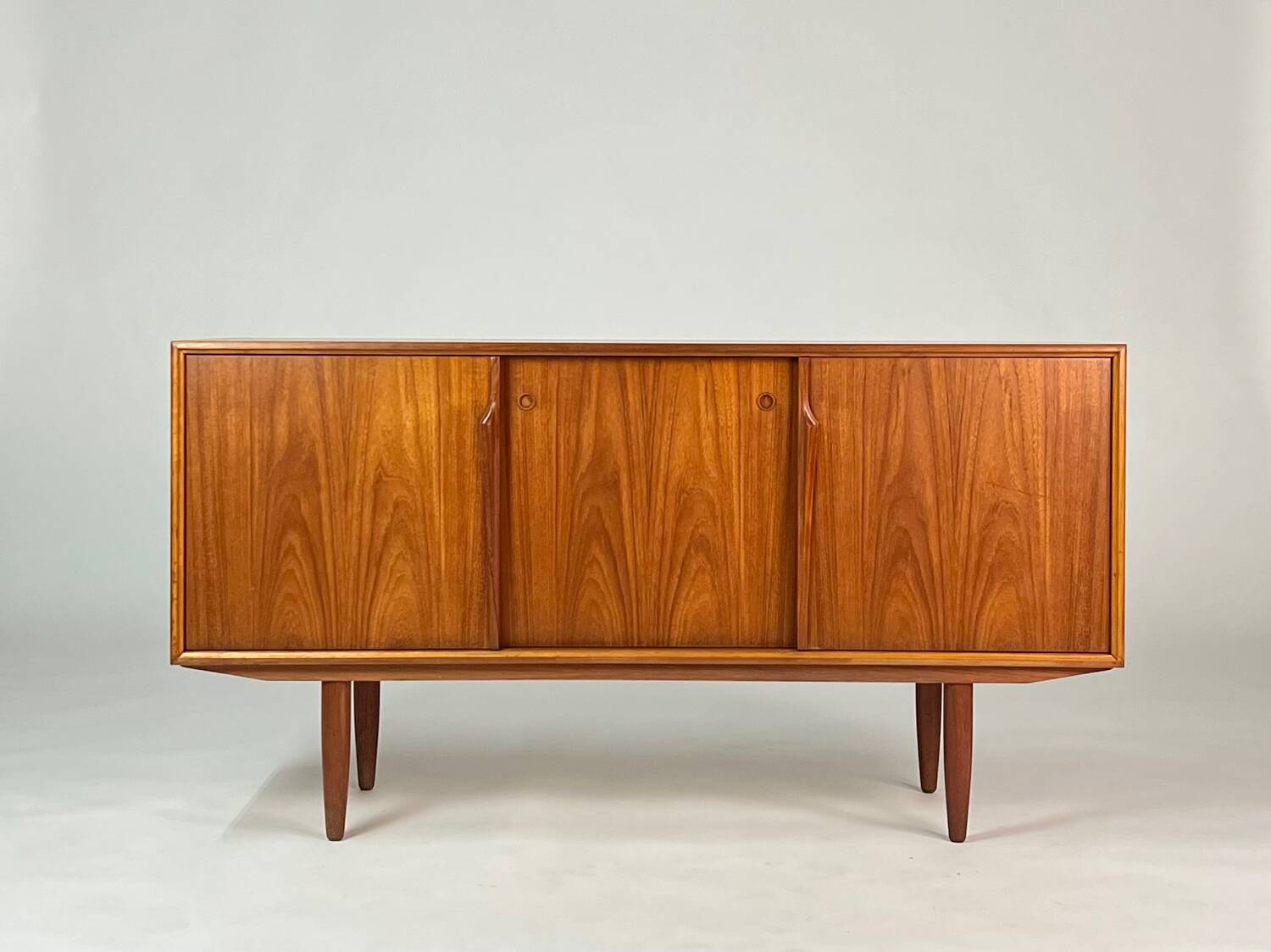 Buffet en teck Axel Christensen ACO design danois vintage des années 60
