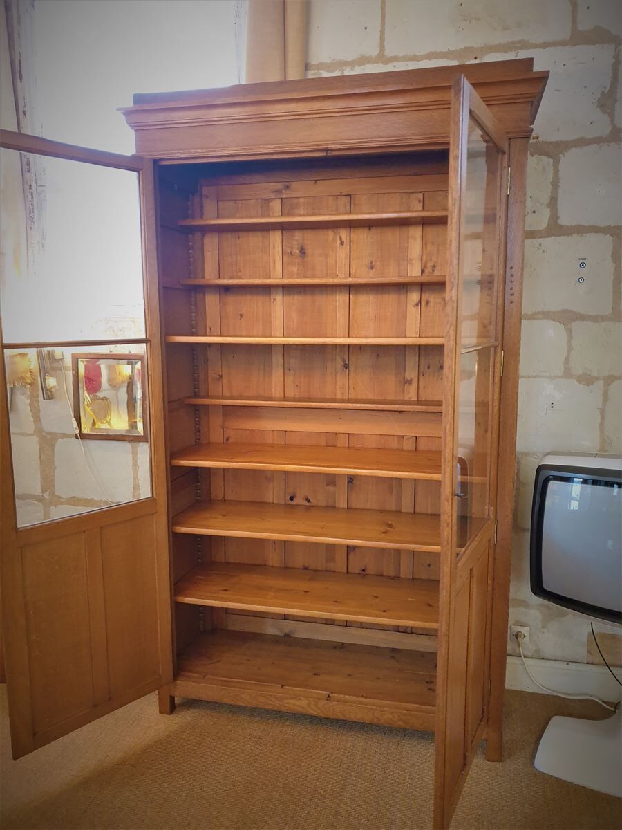 Old school bookcase