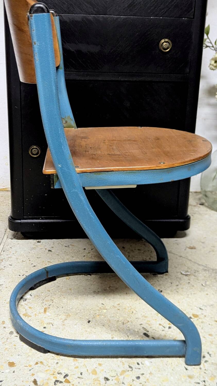 Vintage Souvignet stacking chair