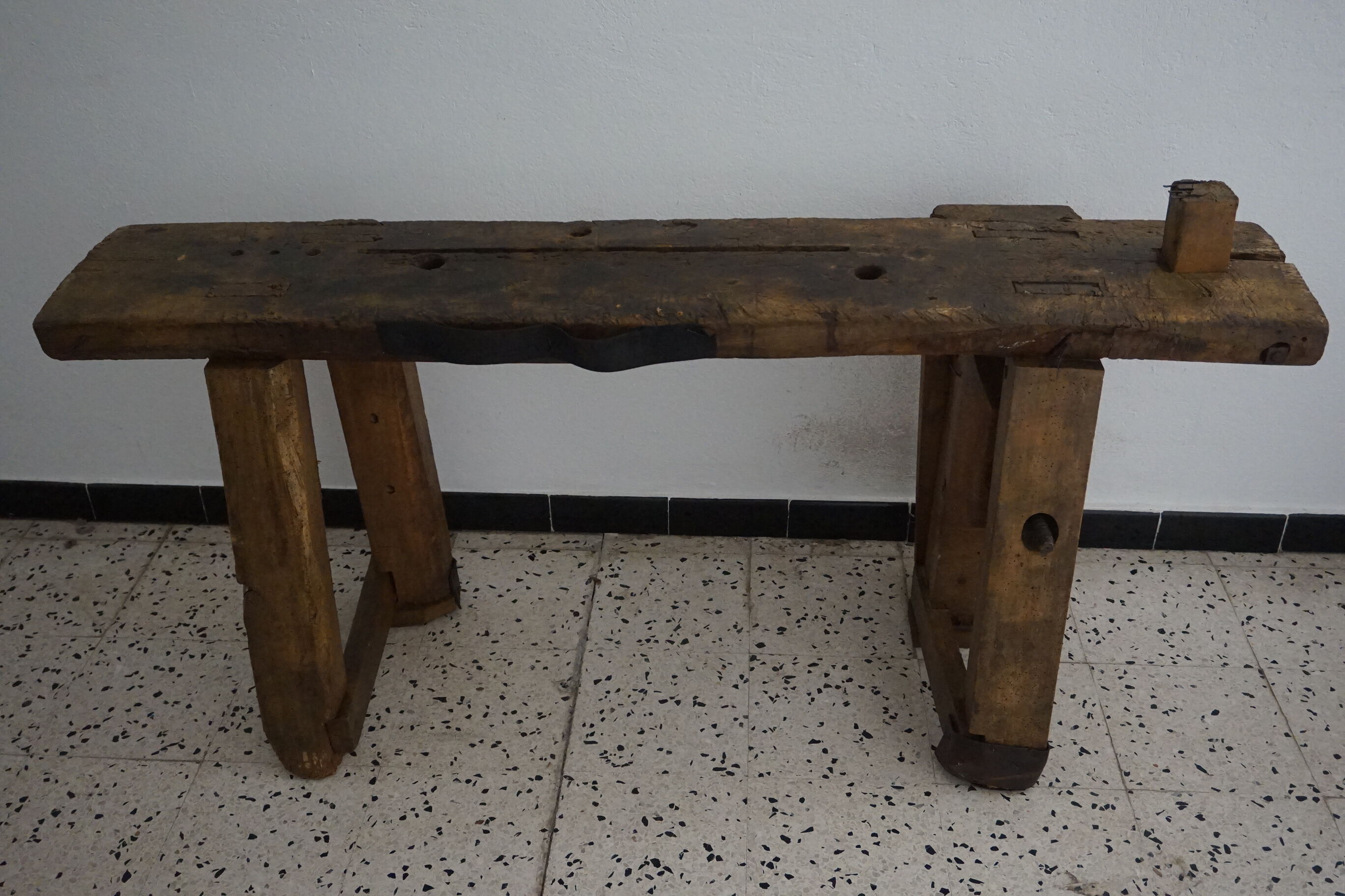 Carpenter's establishment