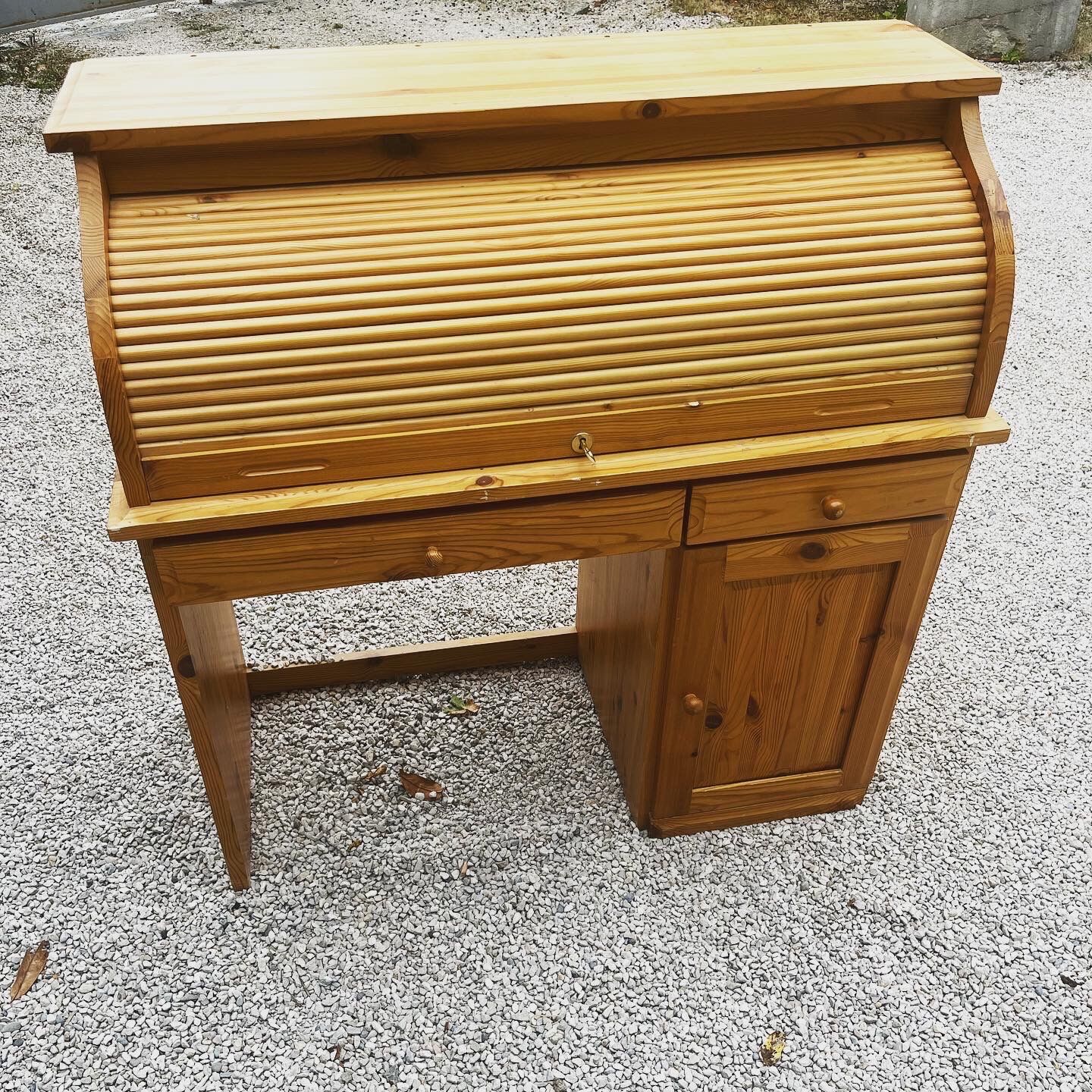 Vintage roll desk 1970